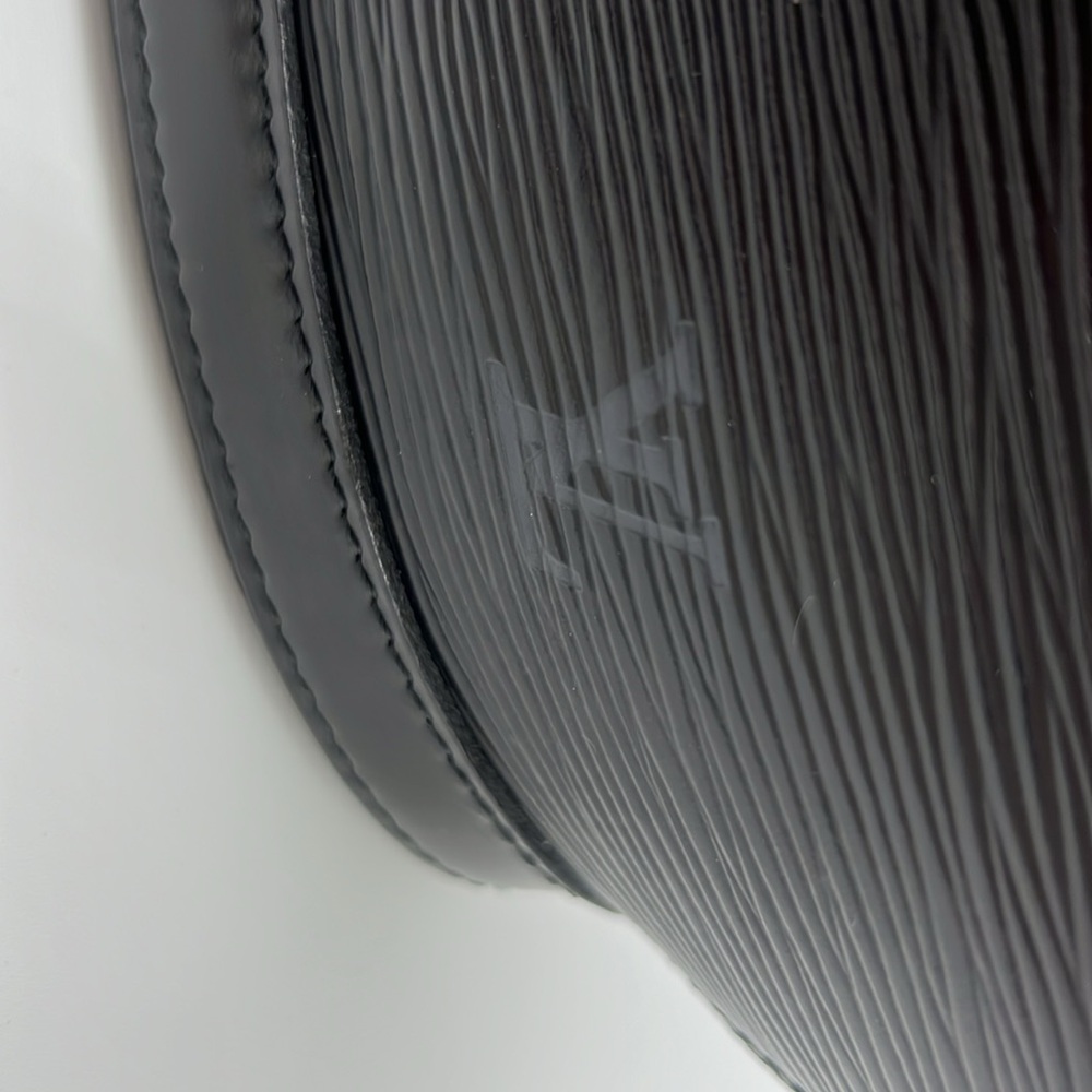 LV BLACK EPI - Picture 5 of 5